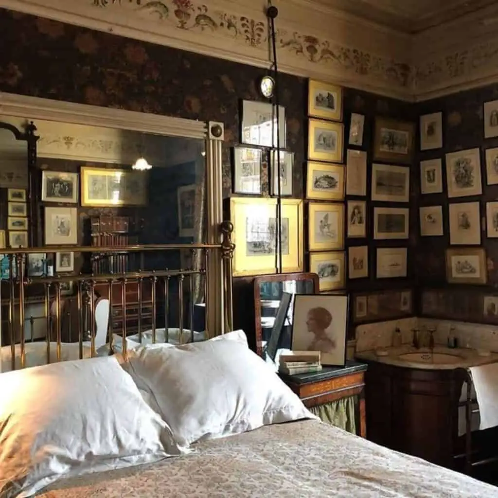 Vintage room filled with photo frames Howl's moving castle in real life